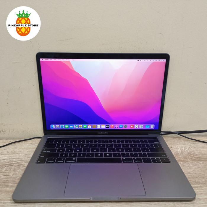 Jual MacBook Pro Touchbar 13-inch 2019 Four Thunderbolt Ports