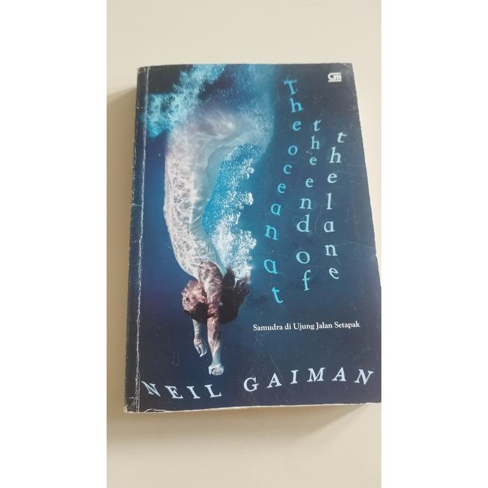 Gambar Neil Gaiman The Ocean at The End Of The Lane - ocean at the dari RafaMegah undefined Tokopedia
