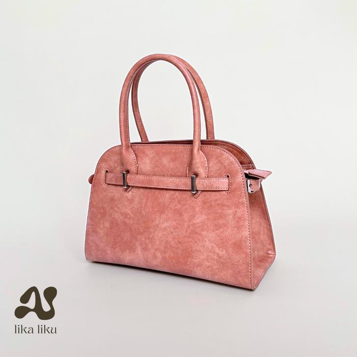 Gambar Lika Liku - KAIA Top Handle Bag - Lychee (Pink) dari Lika Liku Label undefined Tokopedia