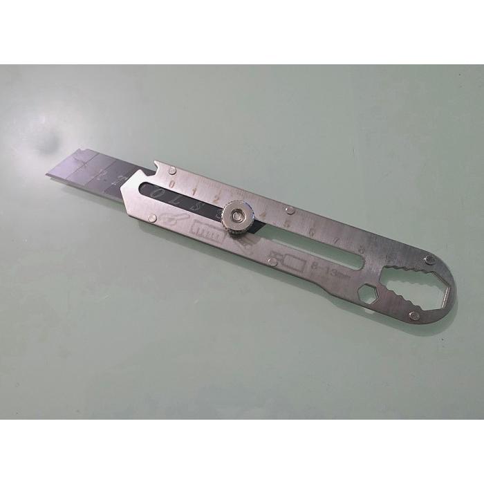 Gambar pisau cutter stainless multifungsi 9in1 penggaris buka botol mur - PISAU CUTTER dari NavyAcc undefined Tokopedia