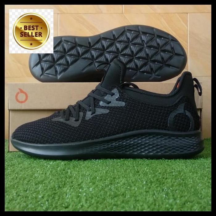 Gambar ortuseight phyton (sepatu running casual) - all black high quality - 37 dari Cancer Official Pedia undefined Tokopedia