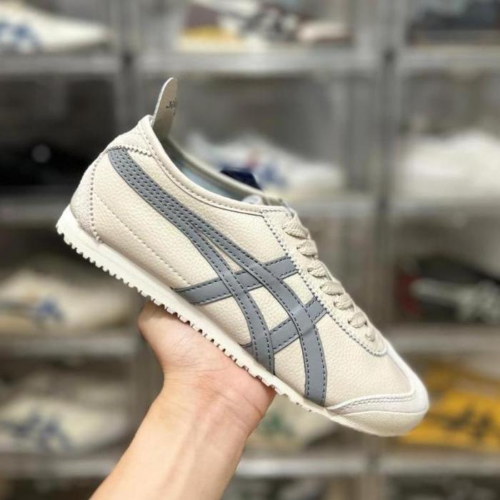 Gambar Sepatu Onitsuka Tiger Mexico66 Cream Grey FREE PAPERBAG FREE KAOS KAKI - 44 dari popongponiah undefined Tokopedia