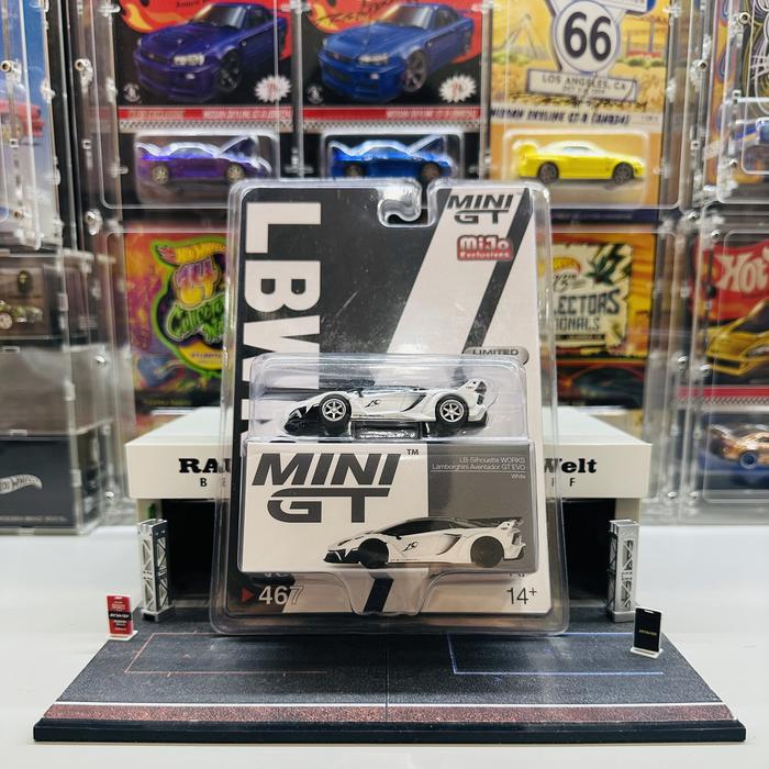 Mini GT CHASE 467 Lamborghini Aventador GT EVO White Mijo