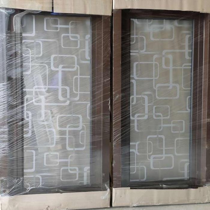 Gambar [zeys] Jendela Aluminium Kusen Jungkit Motif Kaca Es Crystal Minimalis Coklat - 60x120 dari Zeys1991 undefined Tokopedia