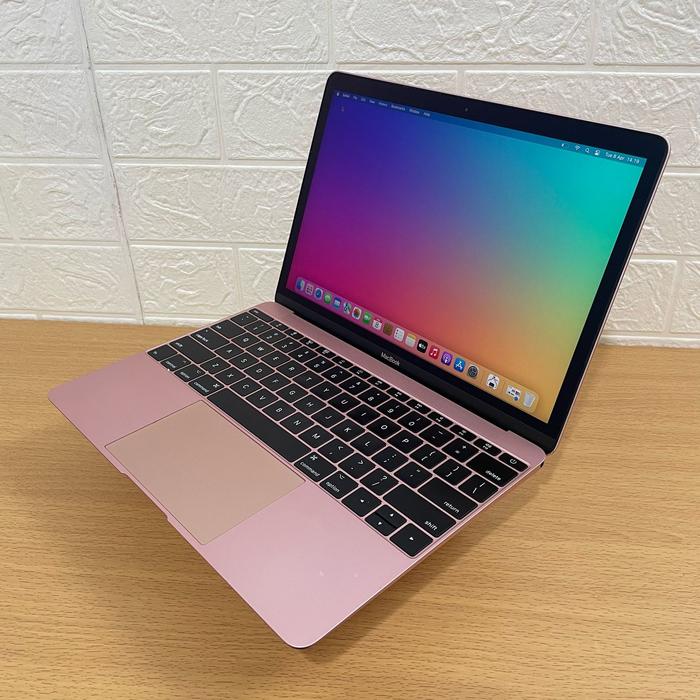 Promo Macbook Retina 12 inch 2017 M3 RAM 8 SSD 256 GB mulus free