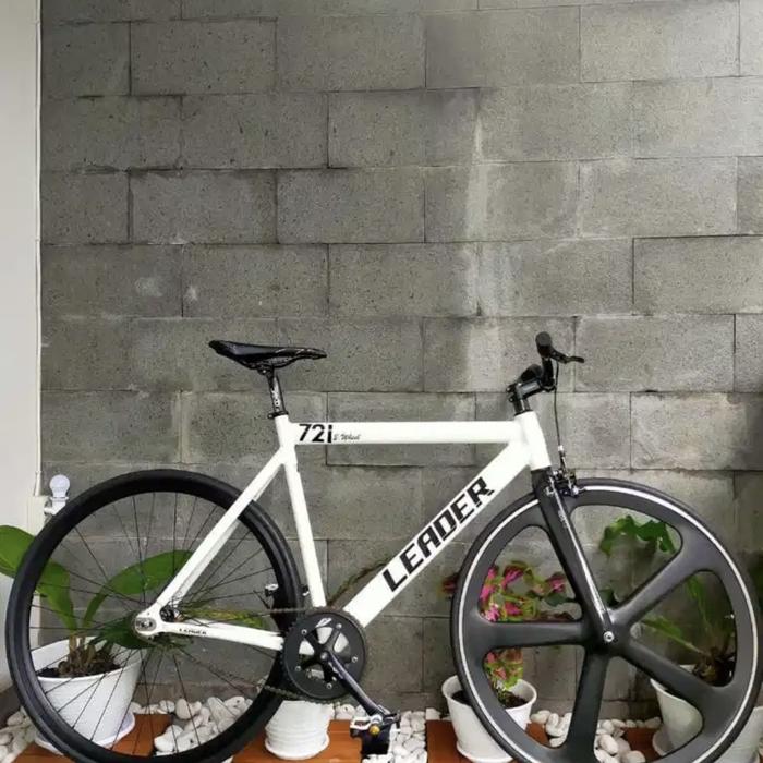 Leader 721 Leader Track Bike Buy Leader 721 Frame Black For Fixie