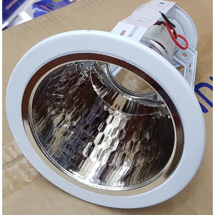 Gambar Kap Fitting Lampu Downlight E27 3.5" 4" 5" Fitting E27 Lampu Downlight / Kap Lampu Bohlam LED Plafon Silver Putih - List Putih, 3.5 Inch dari Liten Home Center undefined Tokopedia