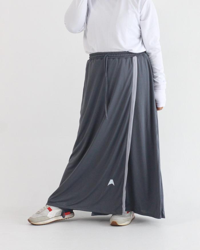 Gambar AZMAYRA Hafsah Skirt / Rok Celana Panjang - Abu Tua, S-M dari Azmayra Official undefined Tokopedia