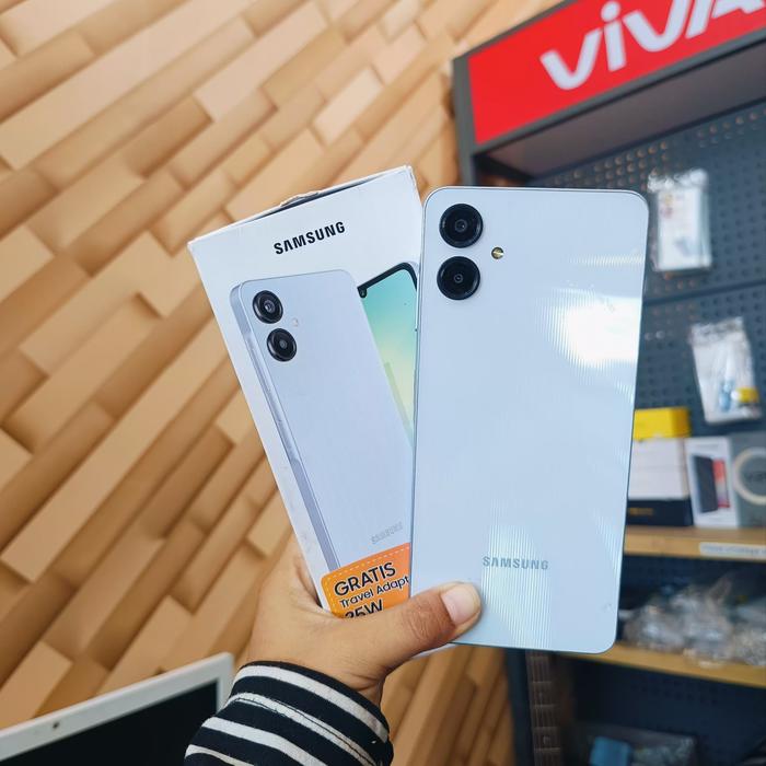 未開封品 Samsung Galaxy A06 4GB 64GB ホワイト