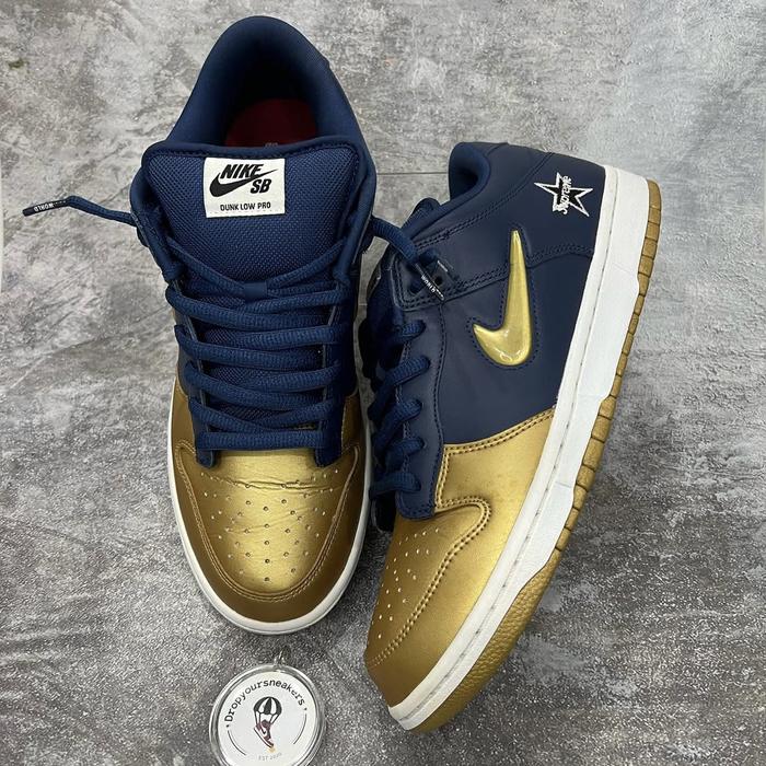 sb dunk halloween 2019