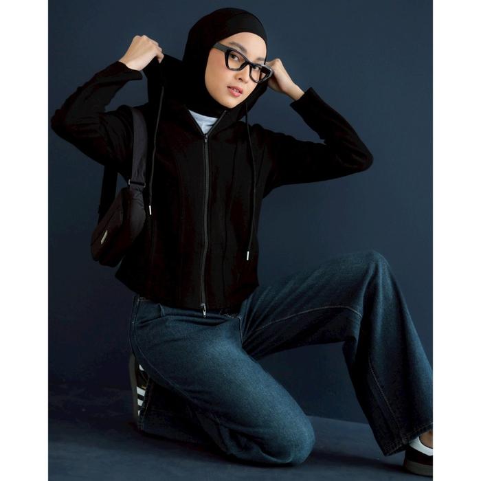 Gambar PARISA HOODIE JACKET KODE 298F KAOS Myrubylicious - balck dari MYRUBYLICIOUS COLLECTIONS undefined Tokopedia