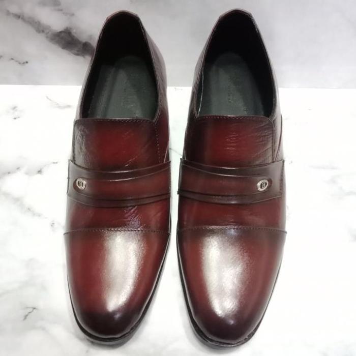 Gambar Sepatu Pantofel Hak Tinggi Pria/Kulit Asli/Sepatu Formal Pria - Foto 1, 38 dari SANDY-MART undefined 5 Tokopedia