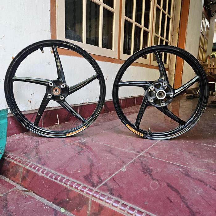 Gambar velg rapido mx king pnp ninja dari Zaki siuuu undefined Tokopedia