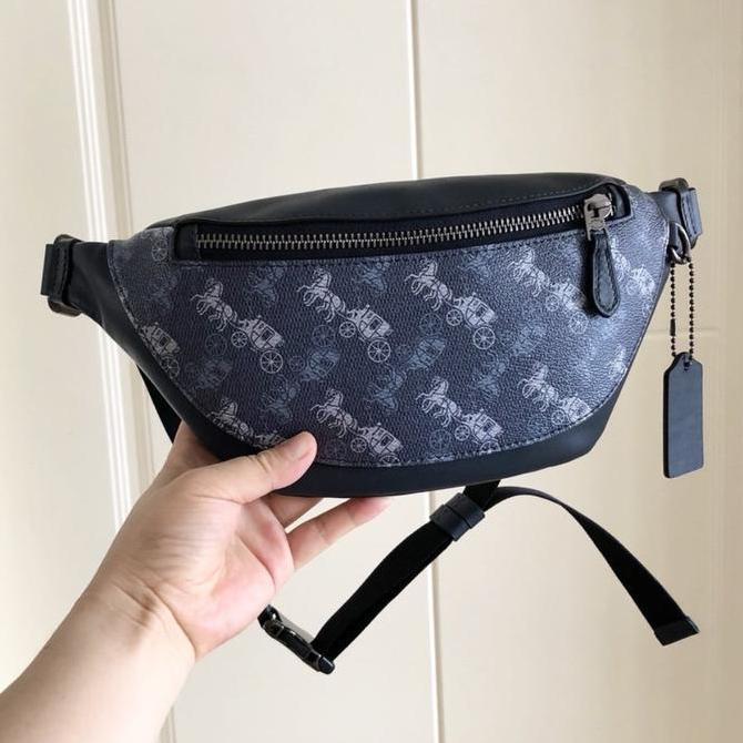 Gambar New Coäch Waistbag Warren Mini Belt Bag With Horse Carriage Print - Blue Multi dari Zahrani Groceryss undefined Tokopedia