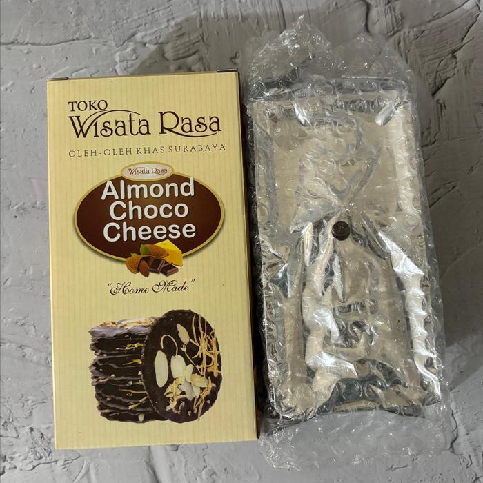 Gambar ALMOND CRISPY WISATA RASA SURABAYA TERMURAH DI JAKARTA - Coklat dari auraura shop undefined Tokopedia