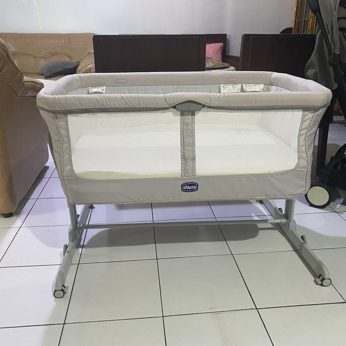 Jual Preloved chicco next2me dream crib legend dan matras latex