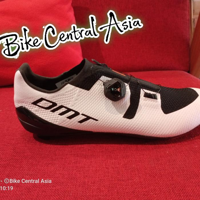 Jual SEPATU SEPEDA DMT KR3 ROAD CYCLING SHOES WHITE/BLACK SIZE