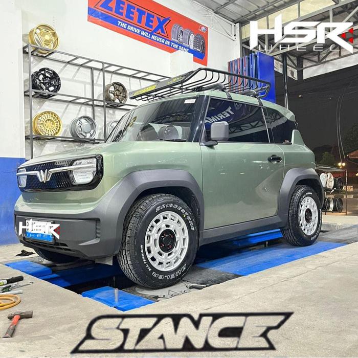 Gambar Paket velg dan ban ring 15 HSR MENTAWAI buat mobil VINFAST dan ban 205 70 r15 bridgestone dueler all-terrain free ongkir dari STANCE MOTORSPORT undefined Tokopedia