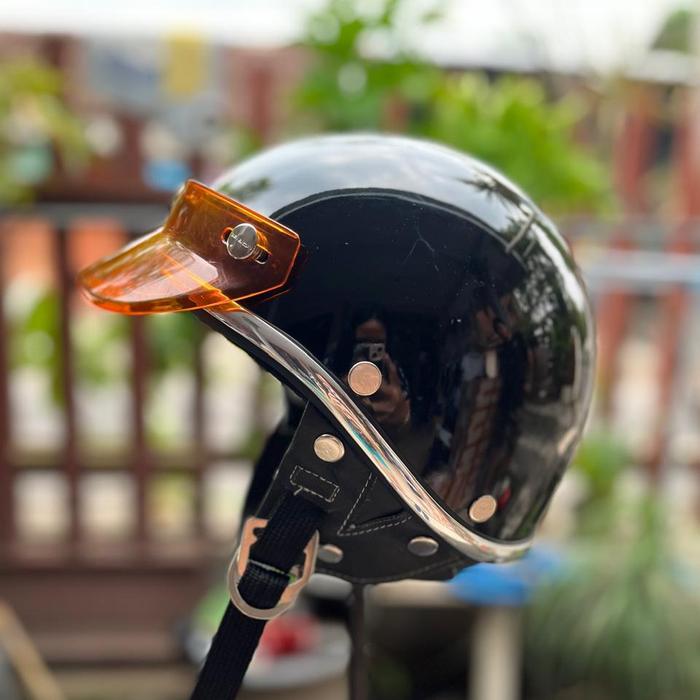 Gambar Helm Cooper Retro Include Pet Vintage - Hitam Glossy, Bening, Size L - List Chrome dari PLANET HELMET undefined 5 Tokopedia