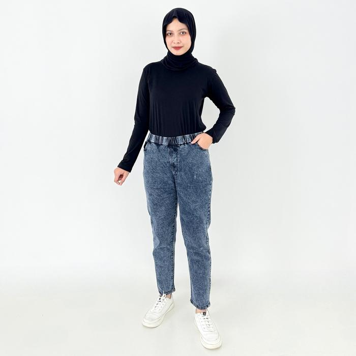 Gambar Lezahrasignature Celana Jegging Jeans Pinggang Karet Bawahan Wanita Leging Denim Big Size Jumbo Ashley Navy Size 28-38 Panjang Strech Fit to BB 95 Kg - SNOW BLACK, M dari LEZAHRASIGNATURE undefined Tokopedia