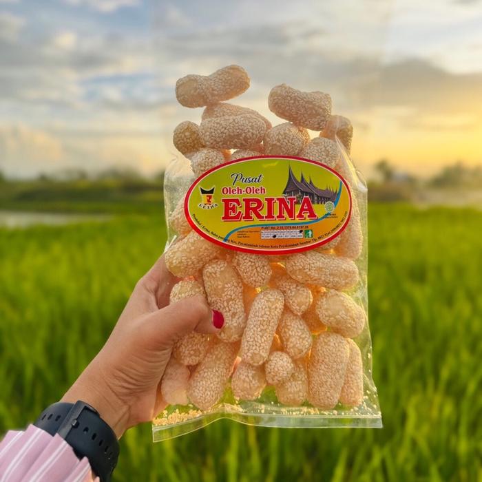 Gambar Kue manco wijen enak gurih dan halal oleh oleh khas payakumbuh dari Pusat oleh oleh Erina undefined Tokopedia
