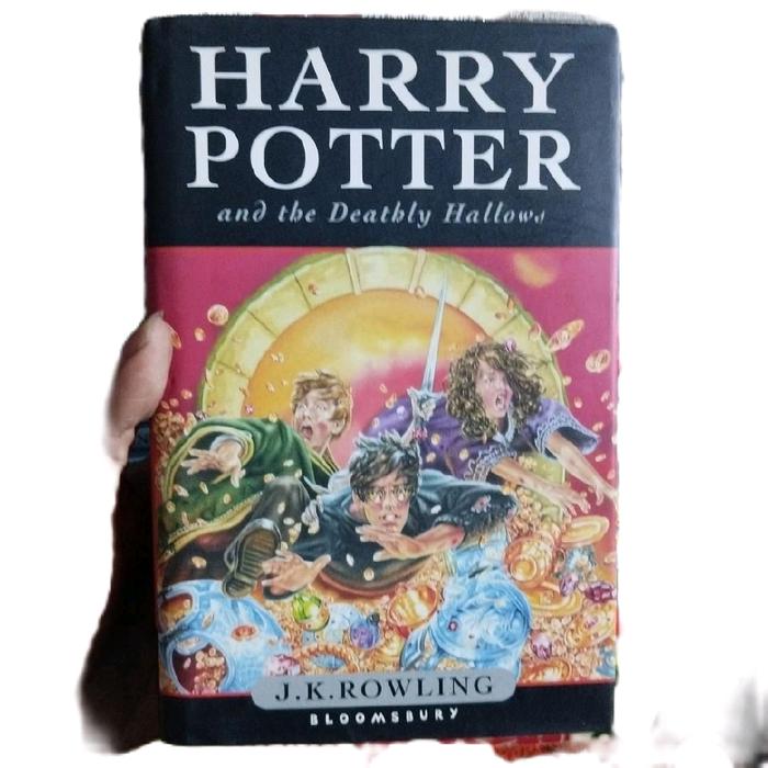Gambar Novel Original HARRY POTTER And The Deathly Hallows - J. K. Rowling English Editio dari toko buku haikal undefined Tokopedia
