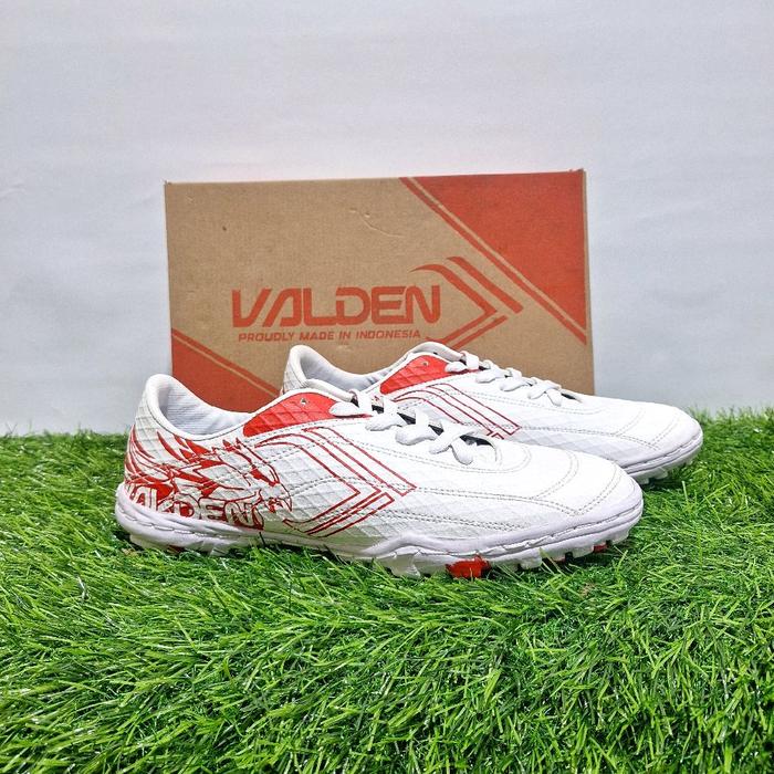 Gambar Sepatu Futsal Mini Soccer Valden Garuda Merah Putih Original Homeindustri Size 38-44 - Sol Sudah di Jahit Full keliling - FUTSAL GARUDA PUTIH MERAH, 38 dari Valden Sport ID undefined Tokopedia