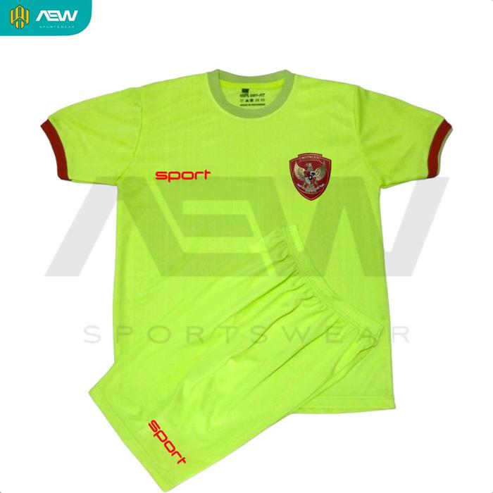 Gambar Setelan Jersey Sepak Bola Kiper Timnas Indonesia Home Away 2024 Terbaru Sport - Hijau, M dari AEW Sportswear undefined Tokopedia