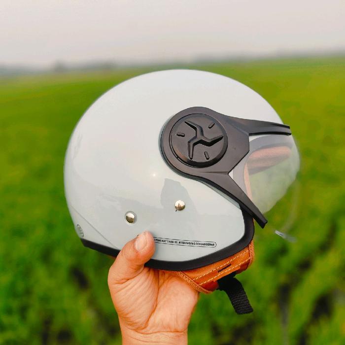 Gambar Cargloss Kw Helm Bogo Retro Mirip Cargloss Hijab Bisa untuk Pria dan Wanita Dewasa Motorcycle dengan Stiker Gratis - Putih, XL dari JOGJA HELMET'S undefined Tokopedia