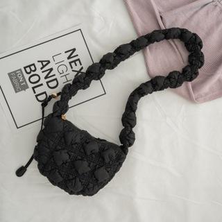 Gambar Carlyn Sling Bag MINI - Tas Selempang Wanita ala Carlyn Bag Kecil Korea Import Puffy Bag Thailand Bangkok Trending SB006 - Hitam Mini dari TRND Indonesia undefined Tokopedia