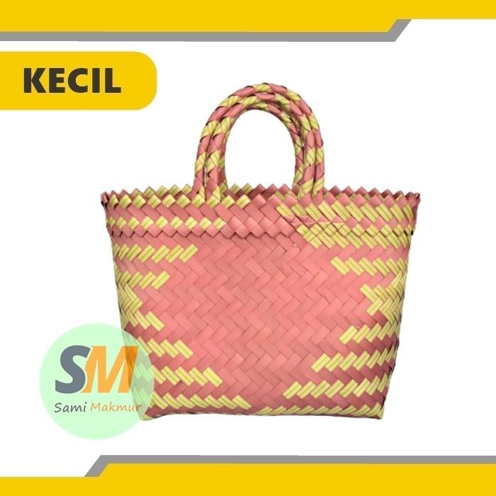 Gambar Sami Makmur Tas Anyaman Plastik Size S / Small Untuk Hampers Souvenir Belanja Pasar Parcel Bingkisan Lebaran - Lurik Polos Kaca - Bahan Kuat Pengerjaan Rapi - Keranjang Anyam Plastik Murah - Lurik Size S dari Sami Makmur Ngawi undefined Tokopedia