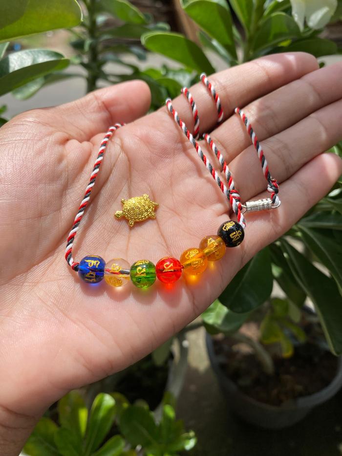 Gambar Kalung Tridatu 7 Cakra Khas Bali - Free gelang & kura-kura dari Toko Gelang Serba Ada undefined Tokopedia