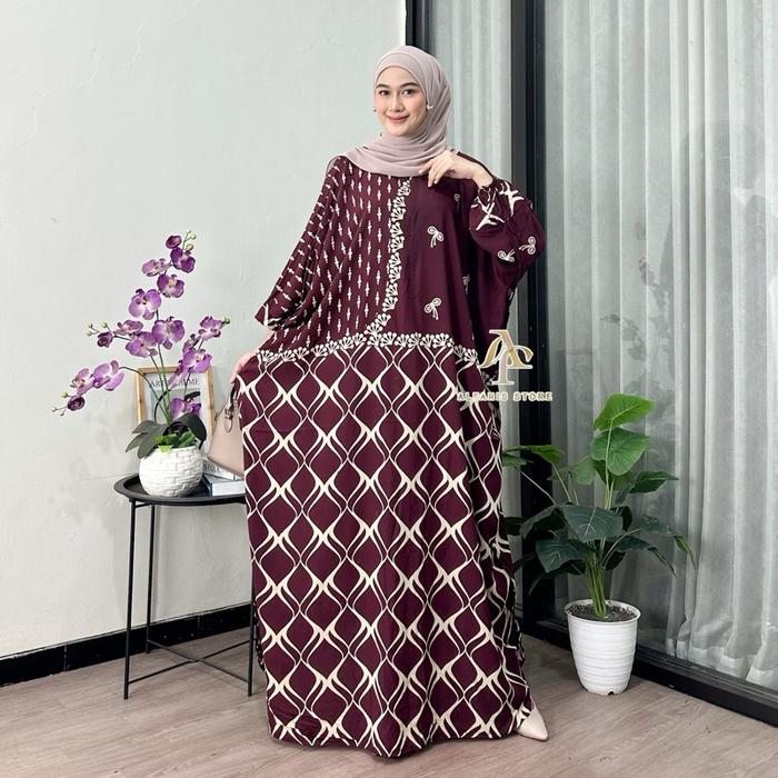 Gambar Kaftan Motif Jelita Rayon Tebal Jumbo Ld 180 cm - Jelita Marun dari Batik Alfaris undefined Tokopedia