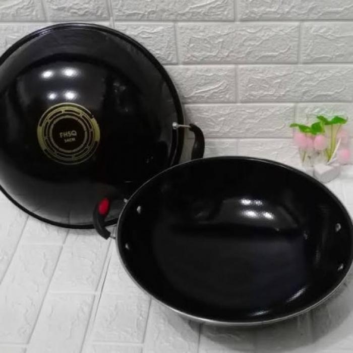Gambar Wajan enamel kuping hitam dari Perabot dan Barang Unik undefined Tokopedia