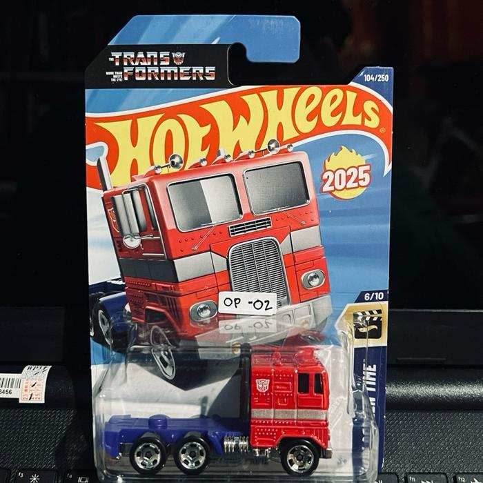Gambar Hotwheels truk optimus prime transformer - Op 02 dari Bintang jakarta barat undefined Tokopedia
