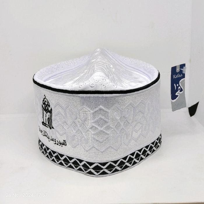 Gambar Motif Terbaru Peci Oman Bangladesh Merek Kafaa Logo Al Fatah Temboro Madinah Van Java - Putih, 53 dari Tokopecitemboro undefined Tokopedia