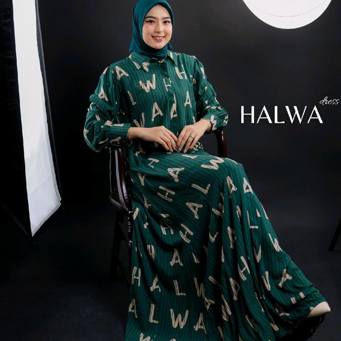 Gambar Dress Halwa Terbaru dengan Model Floy Lebar dan Resleting Depan - Mewah, Lebaran, Gamis, Dewasa, Pesta, Maxi, Rayon, Muslim, Syari, Wanita - M, black dari GALLERY MENARA BOUTIQUE undefined Tokopedia