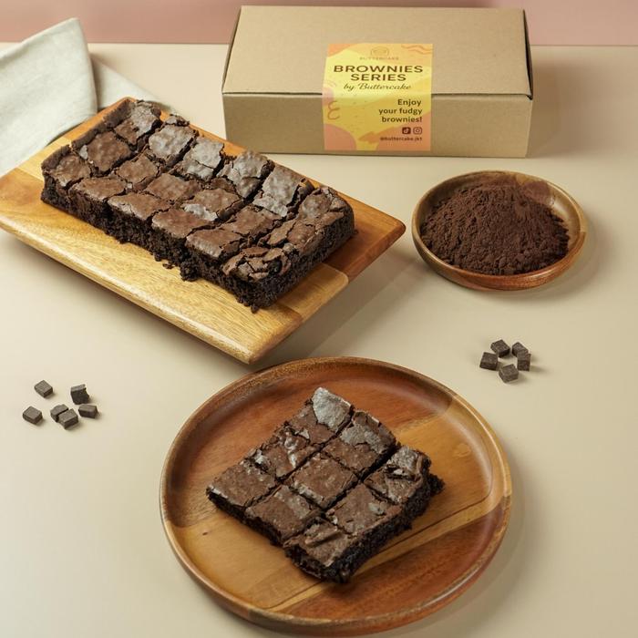 Gambar Fudgy Brownies Premium Ukuran 10x10 cm - OG dari buttercake.jkt undefined Tokopedia