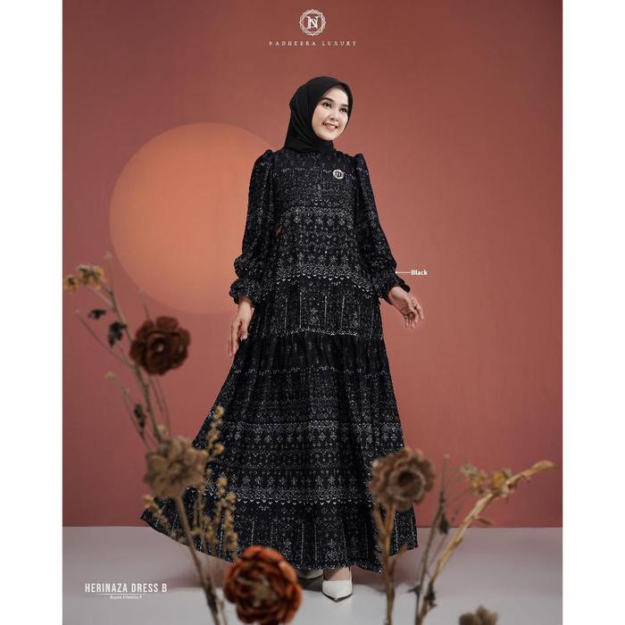 Gambar HERINAZA DRESS B By Nadheera Luxury Terbaru  Gamis Rayon Gamis Motif Long Dress Gamis Nadheera Luxury - black, S dari DB Nadheera Luxury undefined Tokopedia