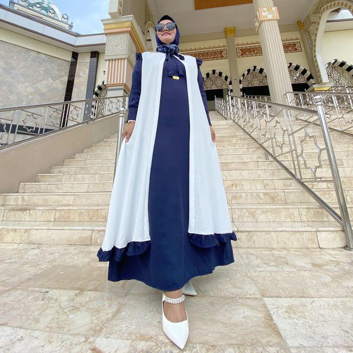 Gambar Arummi Gamis Maxi Busana Dress Wanita Muslim Mix Outer Remaja Korea Kekinian Minimalis Elegan Pita Tali Pesta Simple Lembut Panjang Rempel Seragam Karet Casual Layer gamis tapi mewah Rayon Twill Kondangan Manset dress one  set ootd  cewek Crinkle Wudhu - BIRU NAVY, XL : LD 105 dari monami.shop undefined Tokopedia