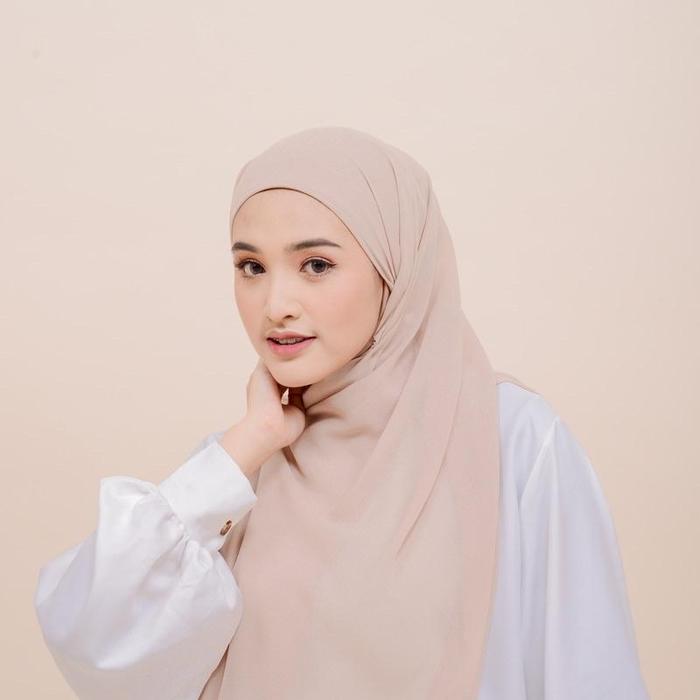 Gambar Elisha Pashmina Inner 2in1 Ceruty Babydoll Premium Muslim - coksu dari Rifany Hijab_NEW undefined Tokopedia