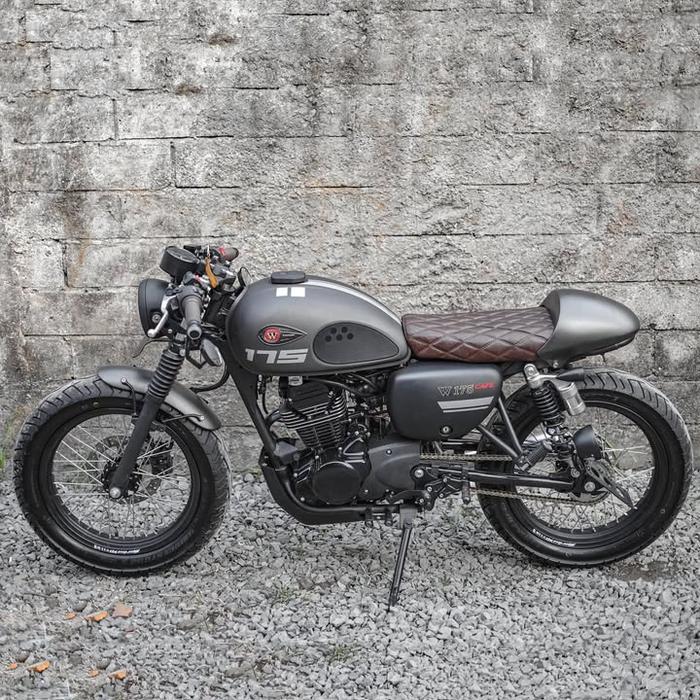 Gambar Jok Cafe Racer Motif Wajik Kawasaki W 175 - Customkit - Coklat Wajik dari CUSTOMKIT undefined Tokopedia