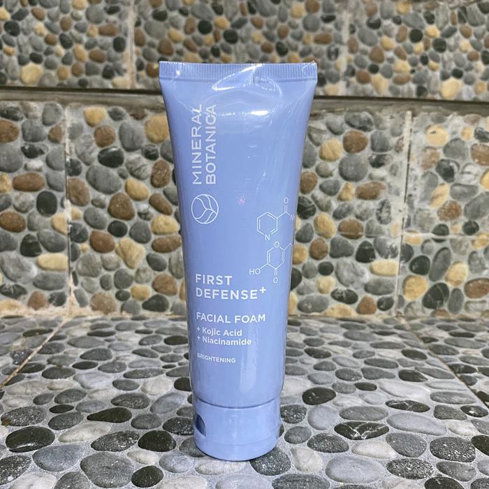 Gambar [SATUAN] Mineral Botanica All Product - First Defense Perfect Purifying - Facial Foam / Toner / Moist / Face Mist - Facial Foam Biru, Mineral Botanica dari Jbs.store97 undefined Tokopedia