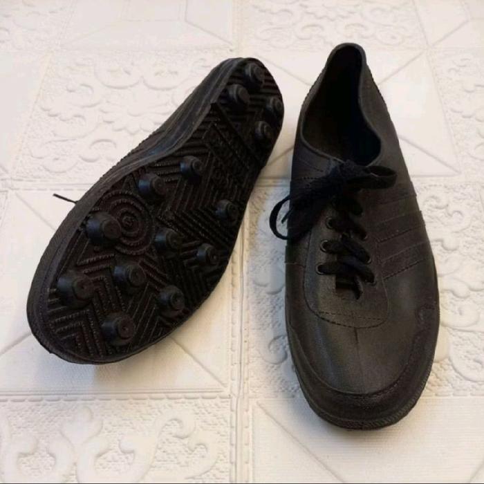 Gambar sepatu gambir karet taiyoko sepatu karet bola tani alas kaki petani sawit - hitam, 36 dari Tando.shoes undefined Tokopedia