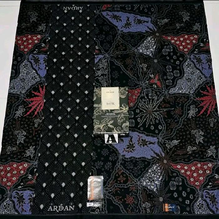 Gambar Sarung Ardan Family Batik Gold Terbaru premium - hitam 001 dari Kangsantricollection undefined 4 Tokopedia