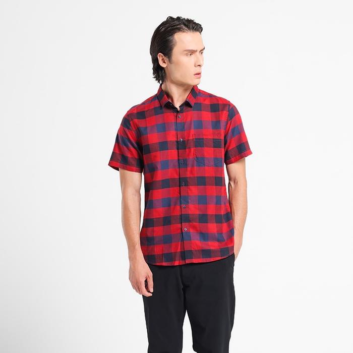 Gambar MANZONE - Kemeja Oxford Lengan Pendek Pria Raka 2 Slim Fit - Red - S, Red dari Manzone Store undefined Tokopedia