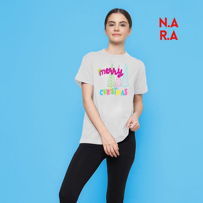 Gambar NARA - Natal Series 3 Color JOY  Tshirt Trendy 100% Catton Combed Baju Kaos Wanita Lembut Top Pendek Atasan Nyaman  Katun Variasi Panjang Tee Polos Santai Oversize Crop Basic Distro - Putih, BIG SIZE dari nara.one undefined Tokopedia