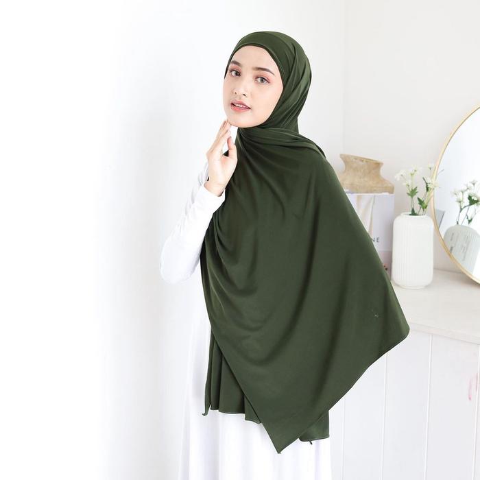 Gambar Pashmina Inner 2in1 Premium|Pashmina oval plus iner|Pashmina Instan oval ceruty babydoll - army dari MADINAH HIJABERS undefined Tokopedia