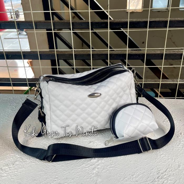 Gambar [BELI LOKAL] TAS SELEMPANG FASHION WANITA 2 RUANG BORDIR FREE DOMPET TERBARU UKURAN 28X12X19 CM - PUTIH dari KIKI GROSIR TAS WANITA undefined Tokopedia