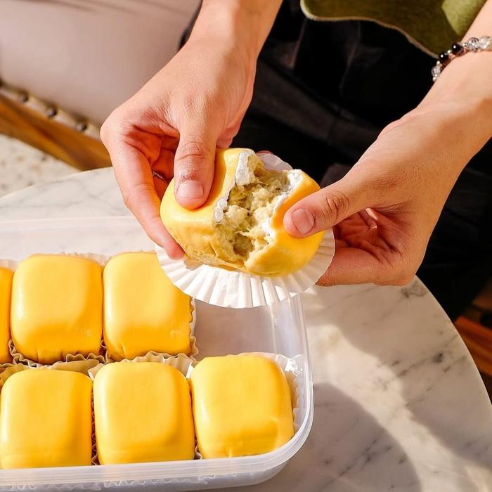 Gambar Pancake Durian Aroma Medan (2 pcs) - TOPING dari Pancake Durian Aroma Medan undefined Tokopedia